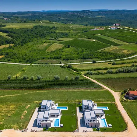 Bella & Chiara By Interhome Villa *