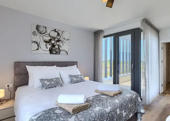 Bella & Chiara By Interhome Villa