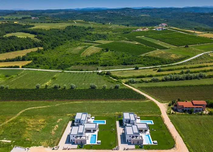 Bella & Chiara By Interhome Villa *