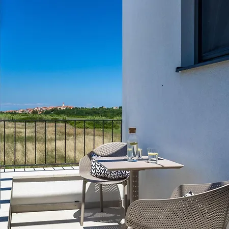 Bella & Chiara By Interhome *